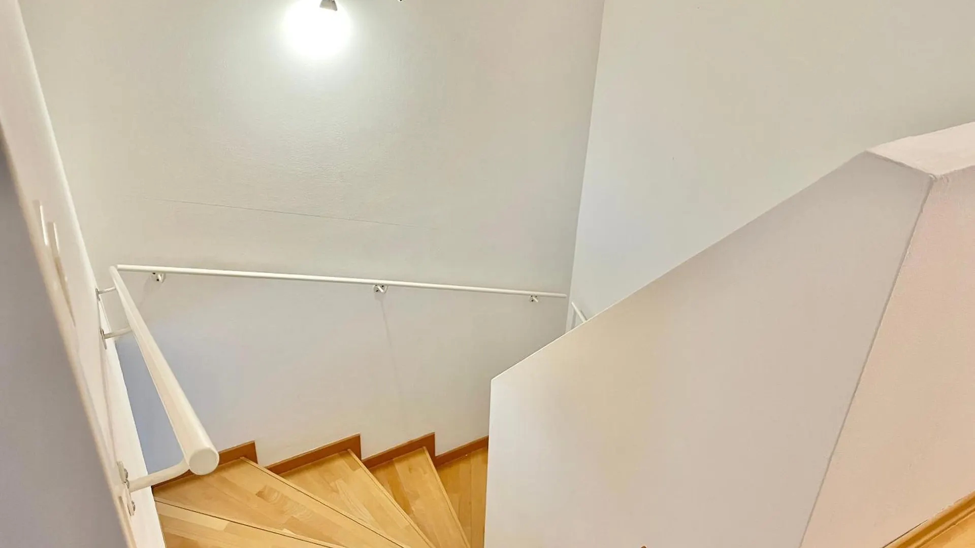 Spacious 90M2 Maisonette With Free Parking Apartment Vienna