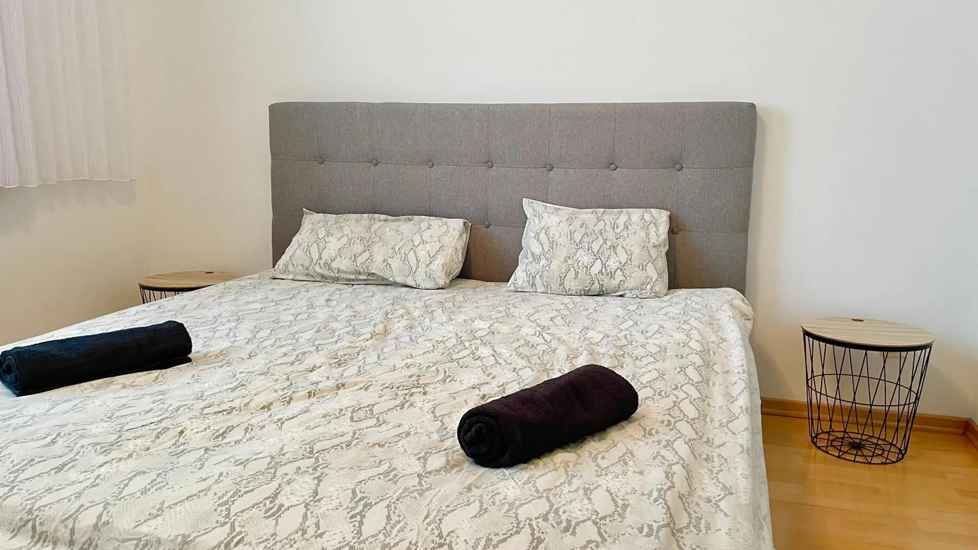Spacious 90M2 Maisonette With Free Parking Apartment Vienna Austria
