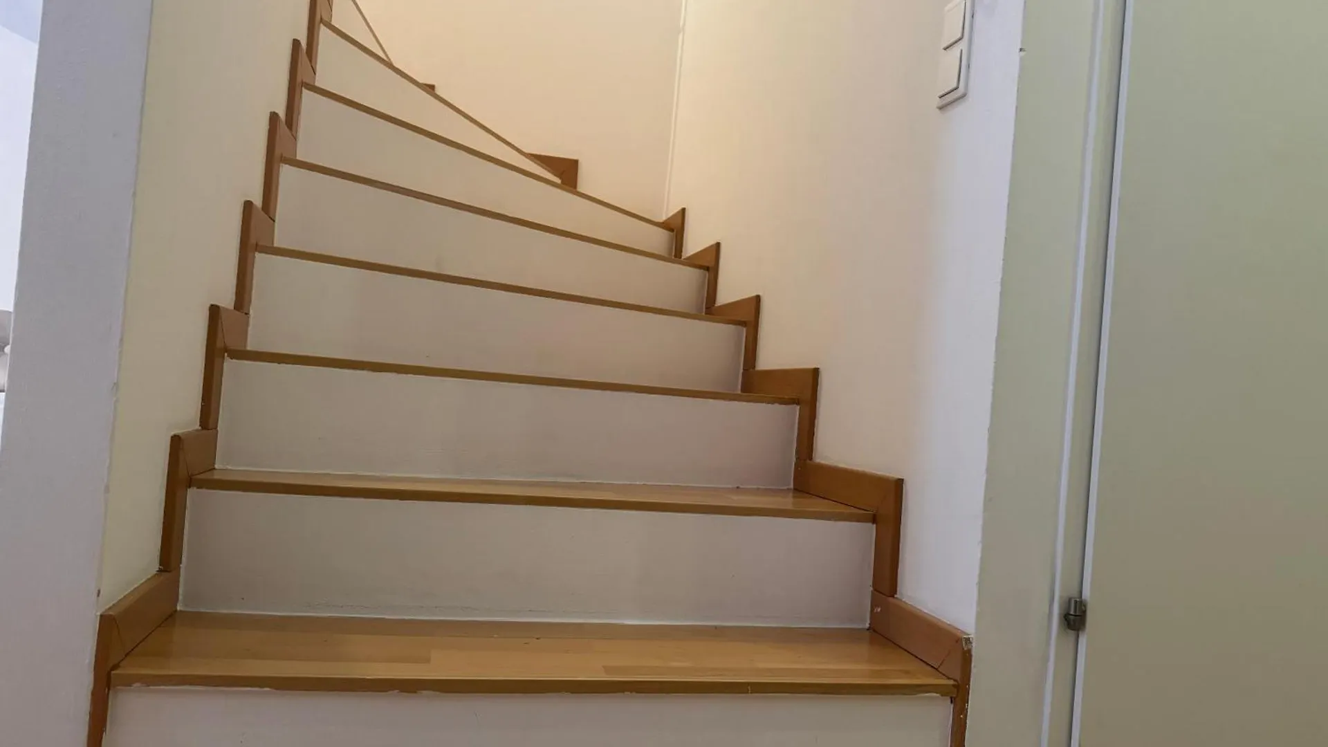 Spacious 90M2 Maisonette With Free Parking Apartment Vienna
